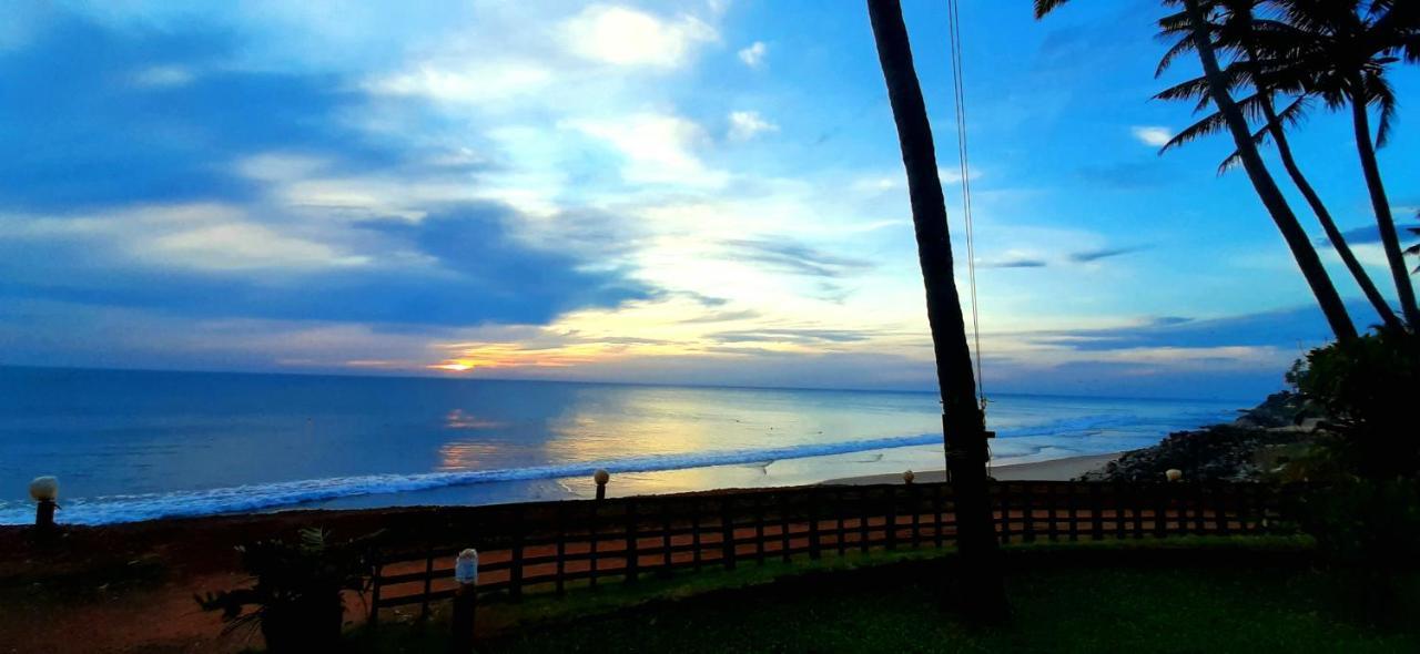 Blue Water Beach Resort Varkala Εξωτερικό φωτογραφία