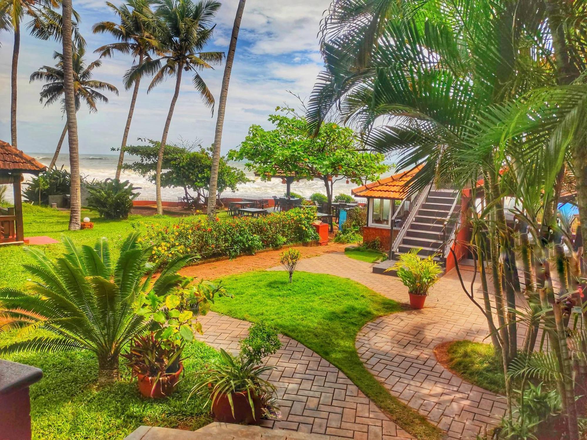 Blue Water Beach Resort Varkala Εξωτερικό φωτογραφία